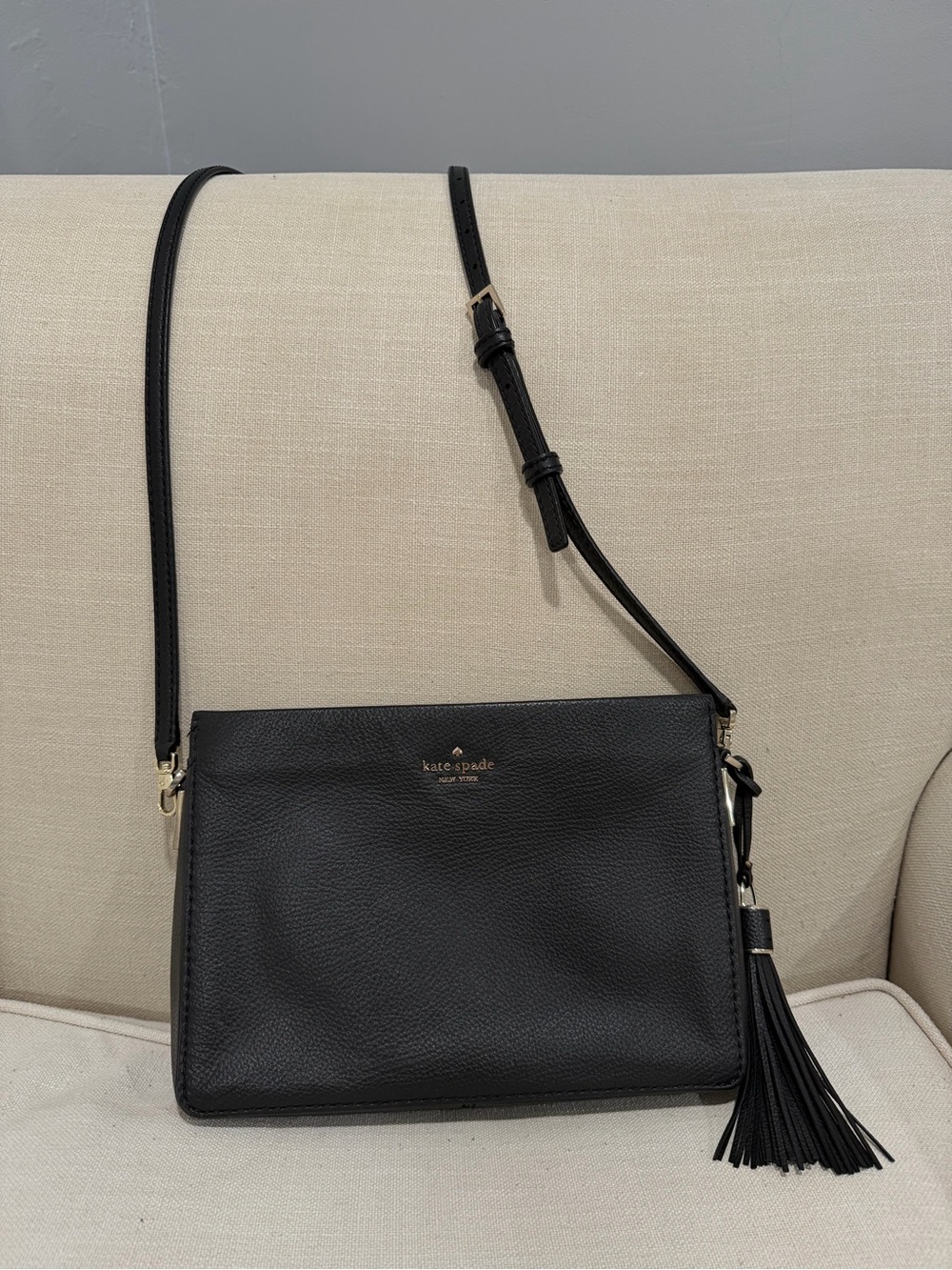 Kate Spade Black Pebbled Leather Crossbody Bag with Tassel
